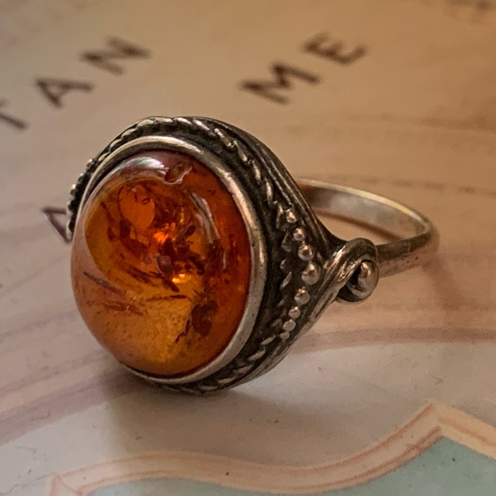 Vintage Amber Ring